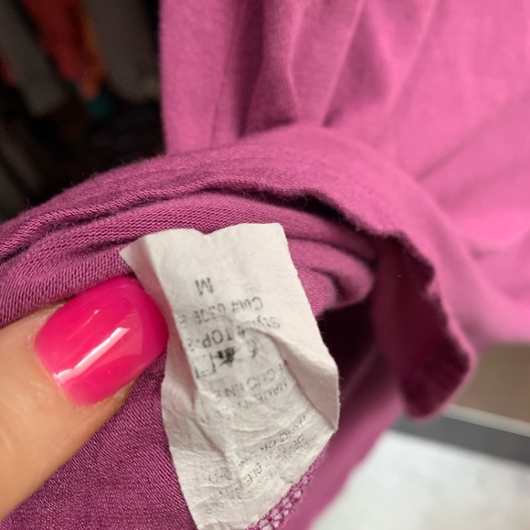 🔥2 FOR $10🔥 Boutique Purple Tank size M - Picture 2 of 2